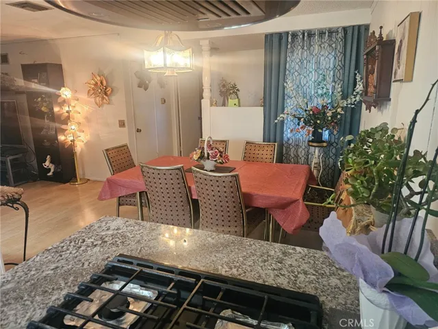 10883 Vinedale, Sun Valley, California 91352