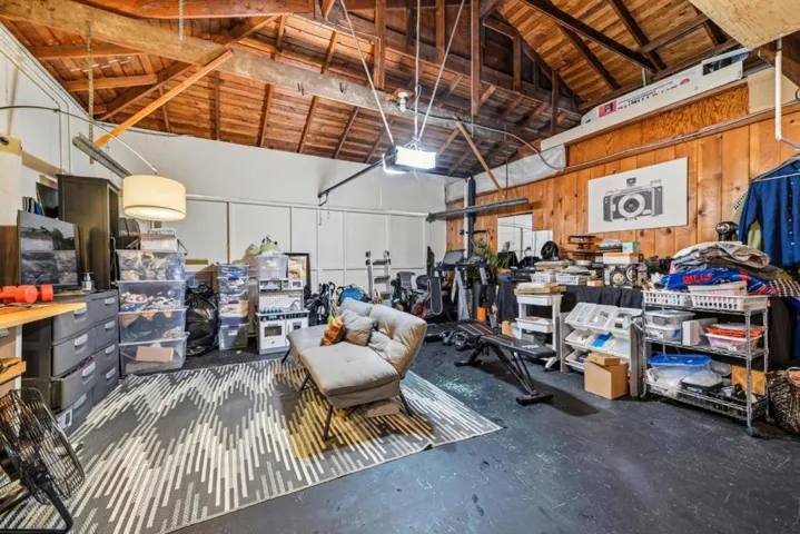 110112 Wheeler Avenue, Redwood City, California 94061