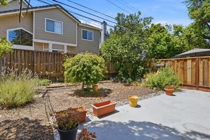 110112 Wheeler Avenue, Redwood City, California 94061