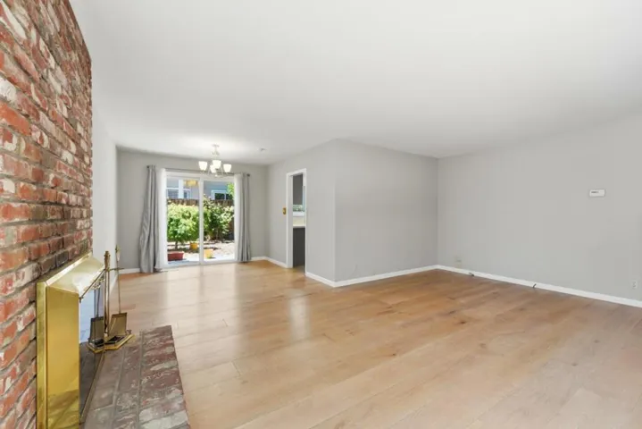 110112 Wheeler Avenue, Redwood City, California 94061
