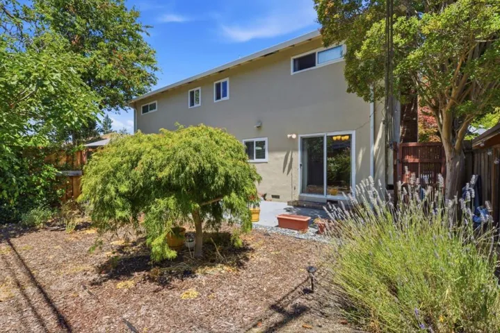 110112 Wheeler Avenue, Redwood City, California 94061