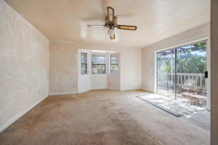 1633 New Long Valley Road, Clearlake Oaks, California 95423
