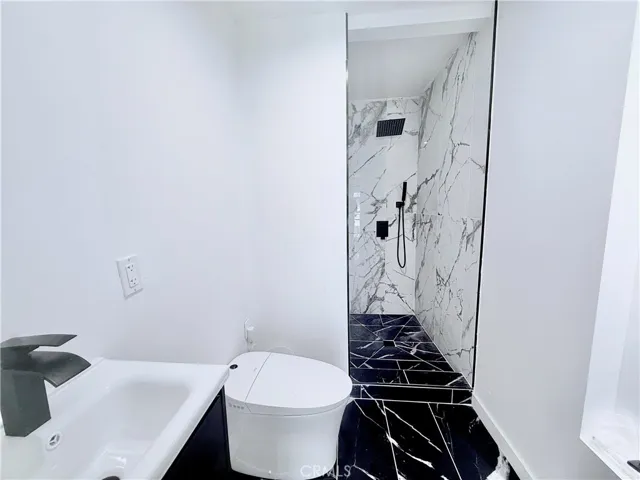 2111 Perry, Redondo Beach, California 90278