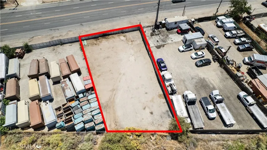 99999 Sierra Highway, Canyon Country, California 91351