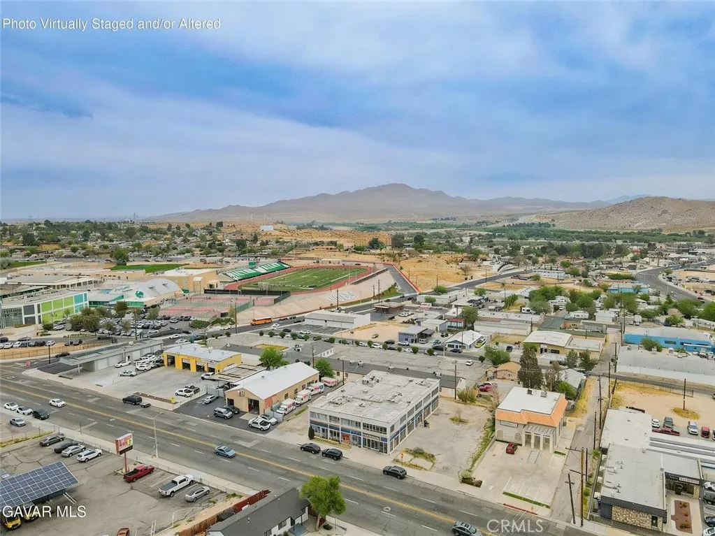 16650 Mojave Dr, Victorville, California 92395 — photo 4
