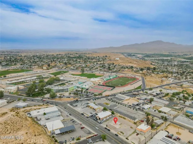 16650 Mojave Dr, Victorville, California 92395