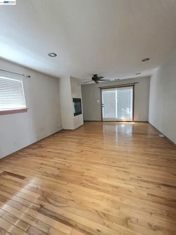 409 Avalon Way, Suisun City, California 94585
