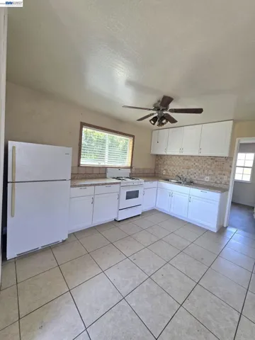 409 Avalon Way, Suisun City, California 94585