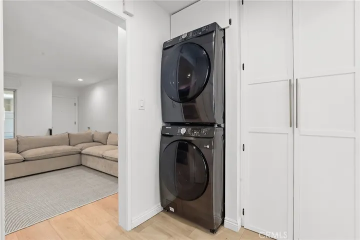 1228 14th Street 103, Santa Monica, California 90404