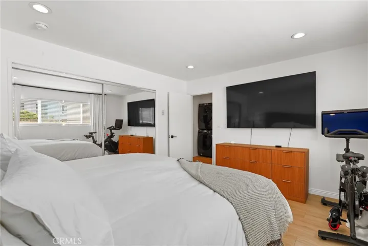 1228 14th Street 103, Santa Monica, California 90404