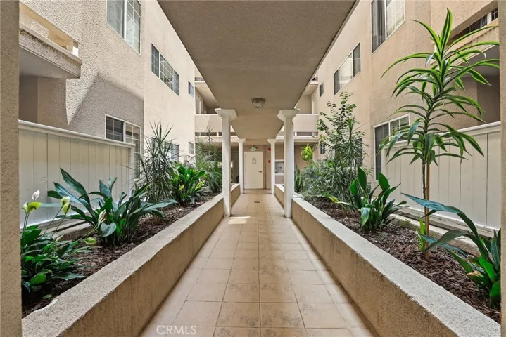 1228 14th Street 103, Santa Monica, California 90404