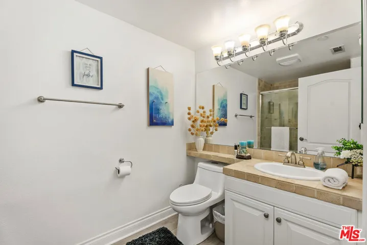 1000 E Ocean Boulevard 104, Long Beach, California 90802