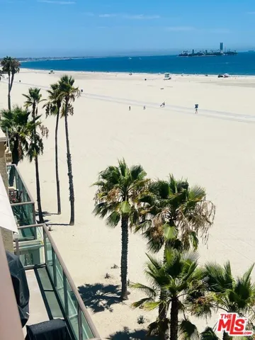 1000 E Ocean Boulevard 104, Long Beach, California 90802