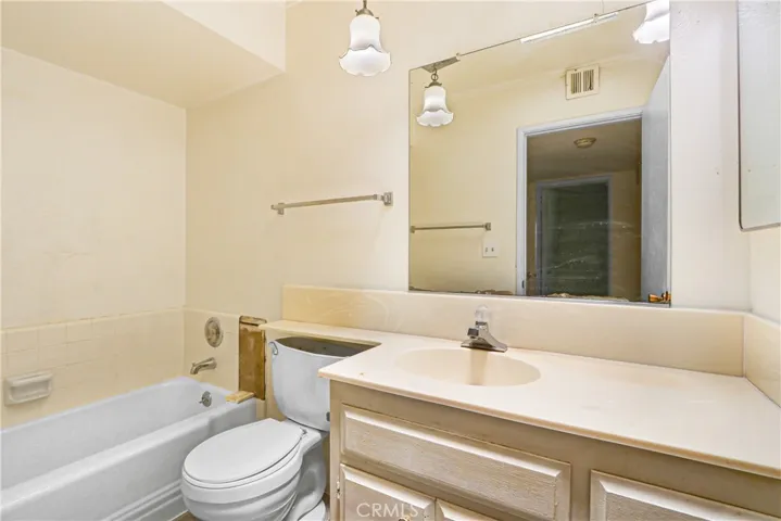 28410 E Worcester Road, Sun City, California 92586
