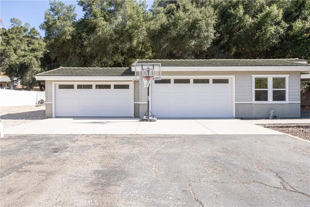 6395 Parkhill Road, Santa Margarita, California 93453 — photo 4