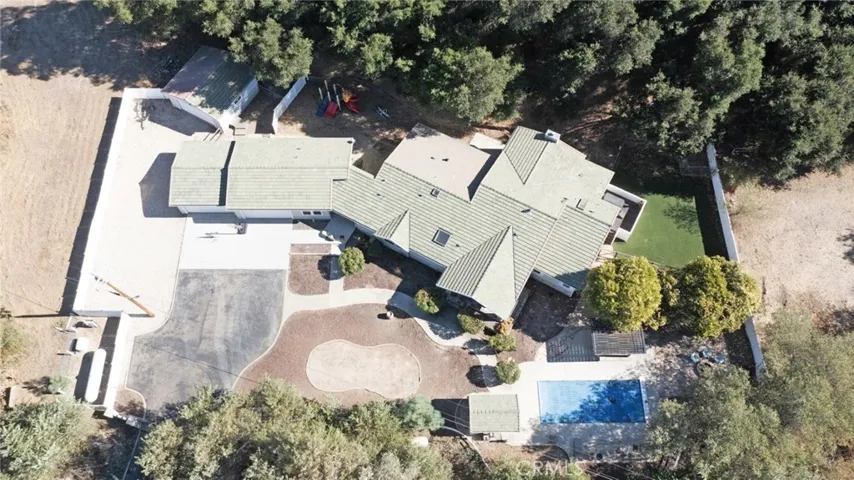 6395 Parkhill Road, Santa Margarita, California 93453