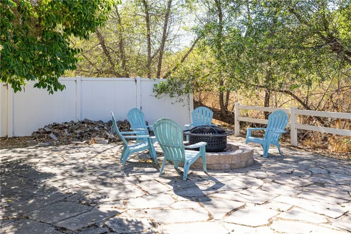 6395 Parkhill Road, Santa Margarita, California 93453