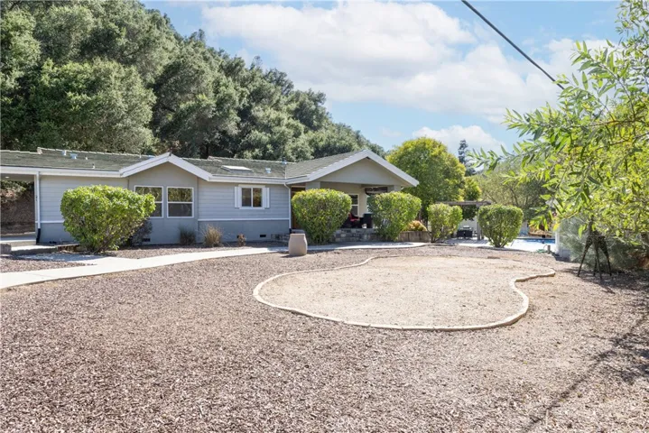 6395 Parkhill Road, Santa Margarita, California 93453