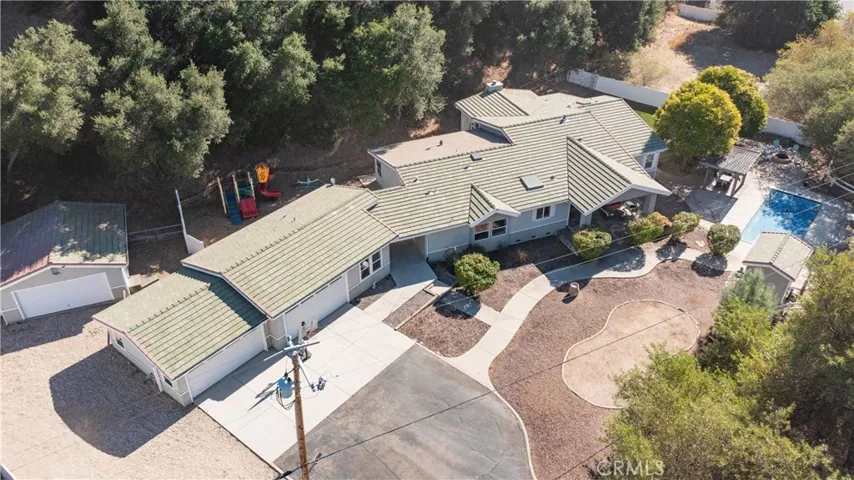 6395 Parkhill Road, Santa Margarita, California 93453