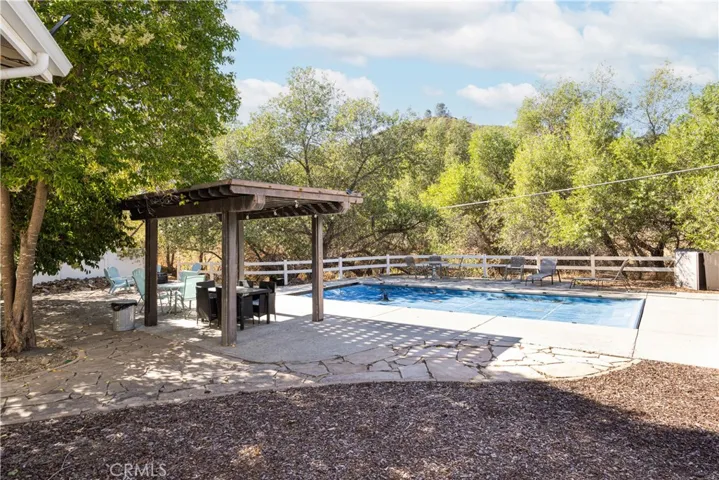 6395 Parkhill Road, Santa Margarita, California 93453