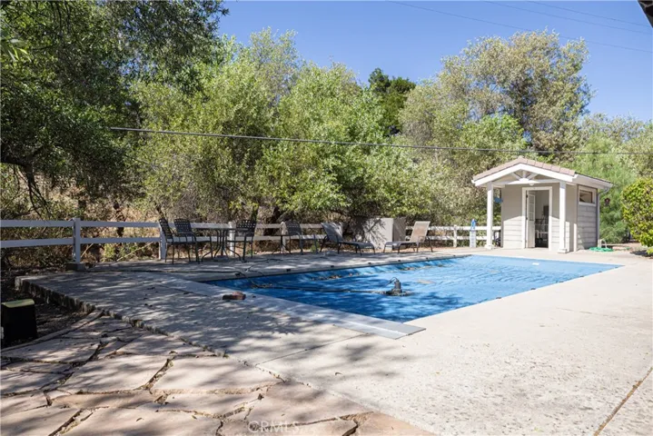 6395 Parkhill Road, Santa Margarita, California 93453