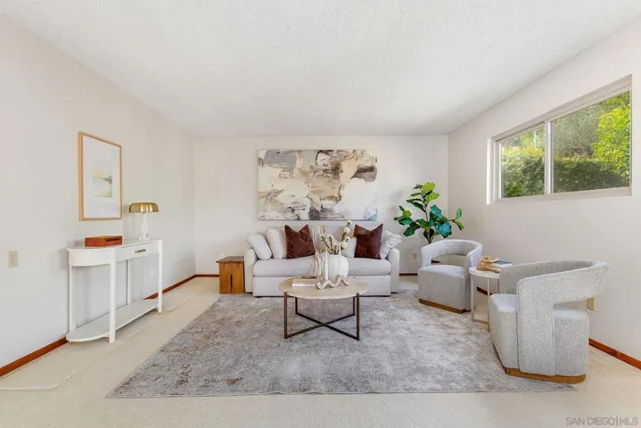 1007 Passiflora Ave, Encinitas, California 92024