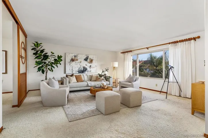 1007 Passiflora Ave, Encinitas, California 92024