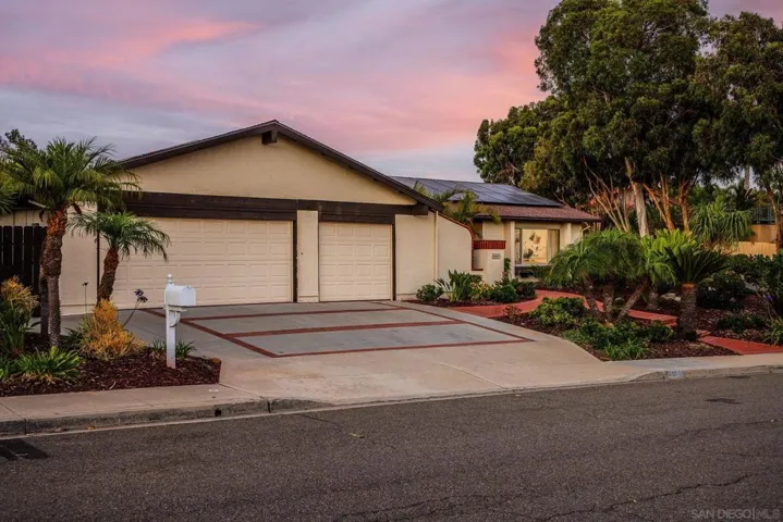 1007 Passiflora Ave, Encinitas, California 92024