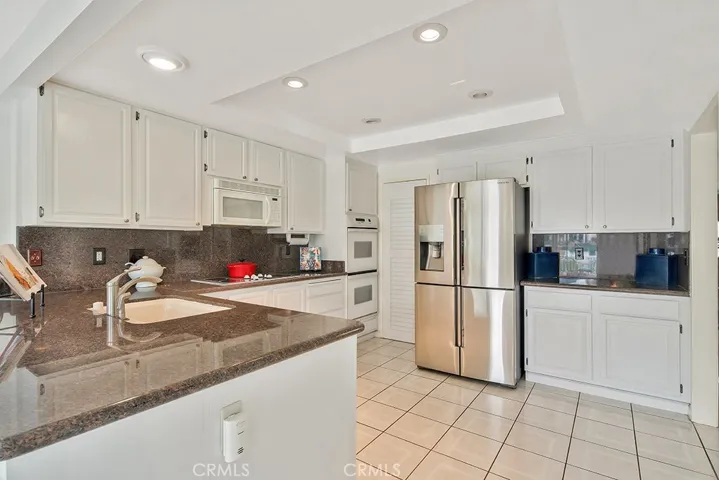 21978 Cayuga, Lake Forest, California 92630