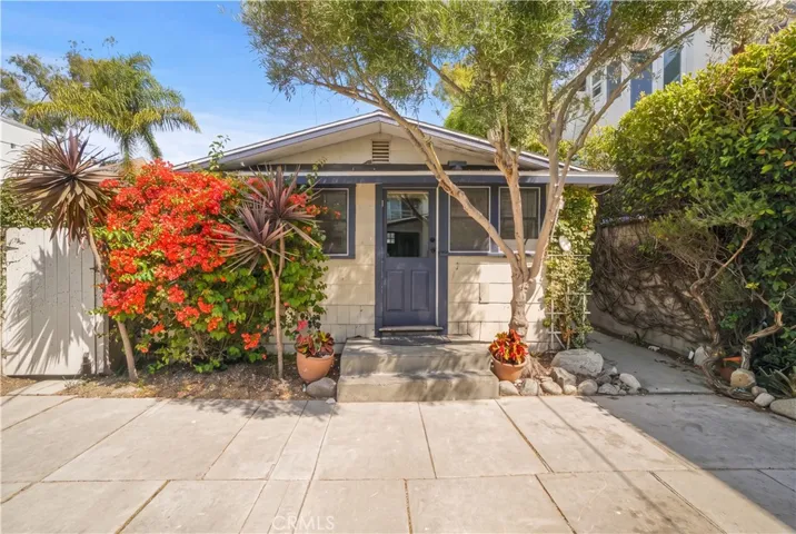 236 Howland Canal, Venice, California 90291