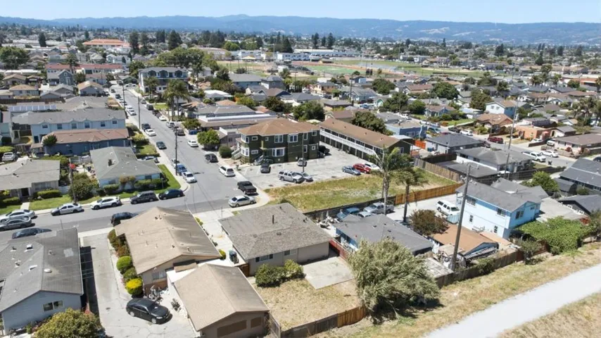 29 Dawson Street, Watsonville, California 95076