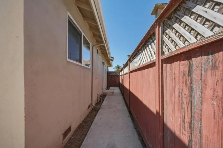29 Dawson Street, Watsonville, California 95076