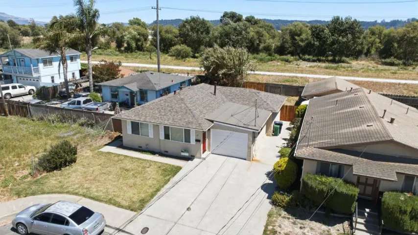 29 Dawson Street, Watsonville, California 95076
