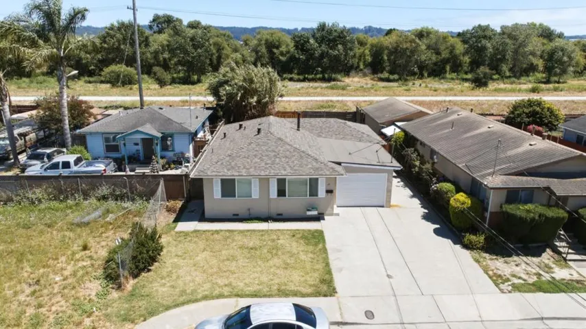 29 Dawson Street, Watsonville, California 95076