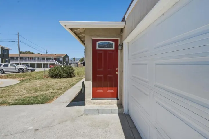 29 Dawson Street, Watsonville, California 95076