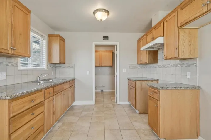 29 Dawson Street, Watsonville, California 95076