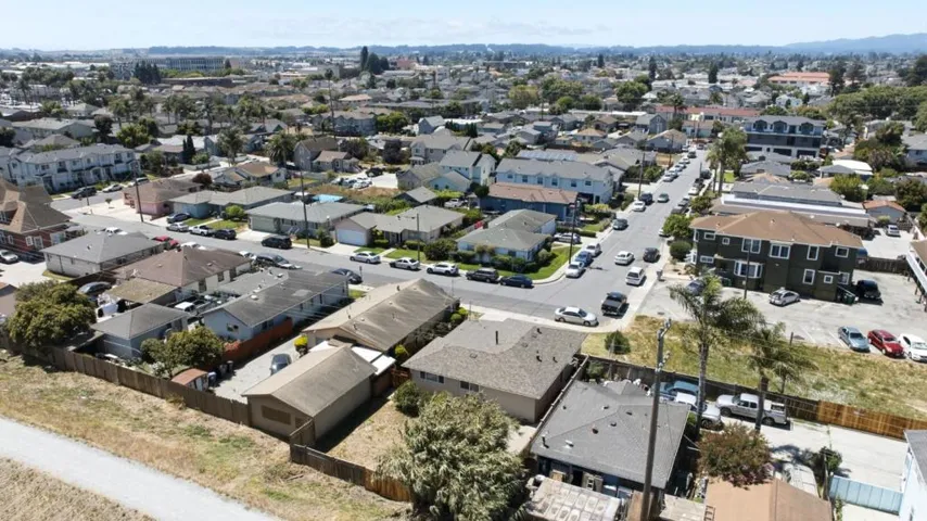 29 Dawson Street, Watsonville, California 95076
