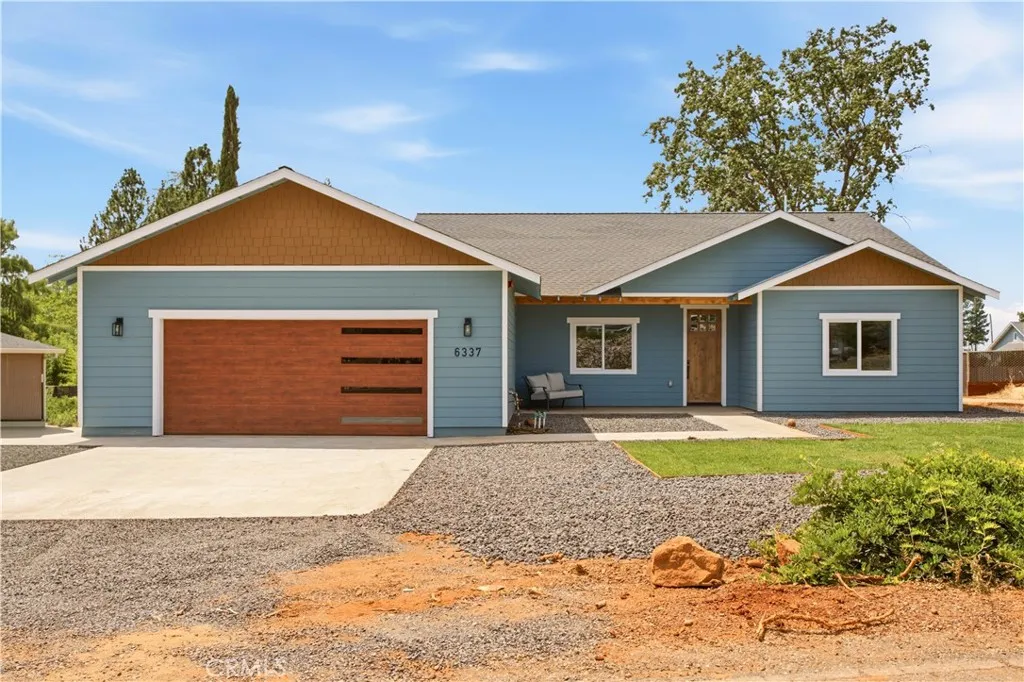 6337 Oliver Rd