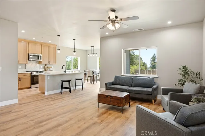 6337 Oliver Road, Paradise, California 95969