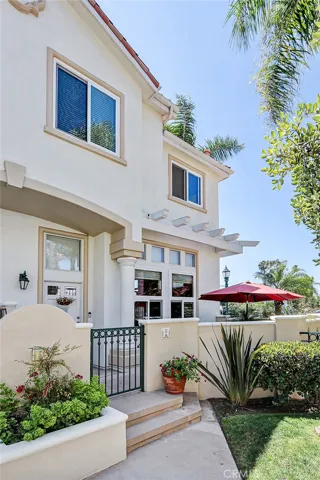 1516 Cravens, Torrance, California 90501