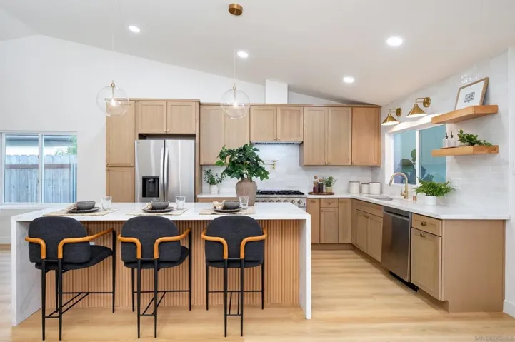 2619 Fire Mountain Dr, Oceanside, California 92054