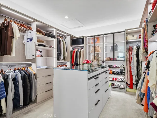 20407 W Aberdeen Lane, Porter Ranch, California 91326