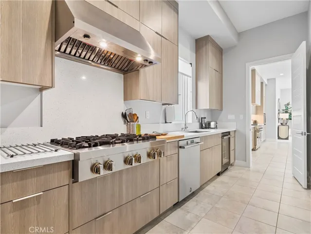 20407 W Aberdeen Lane, Porter Ranch, California 91326
