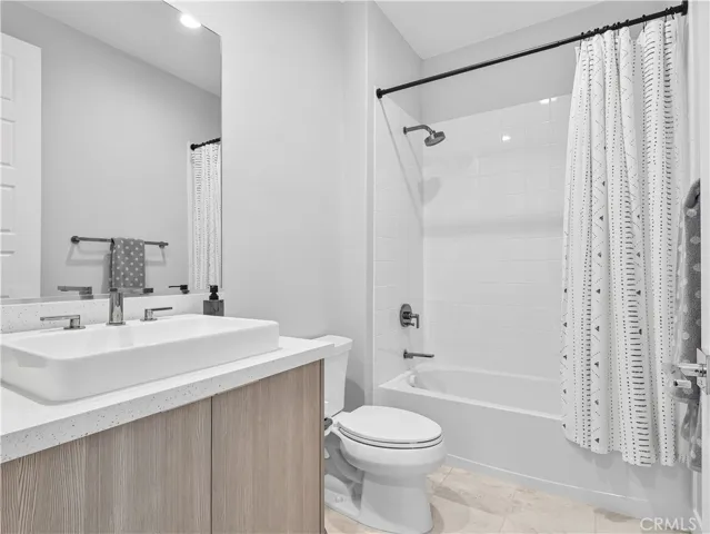 20407 W Aberdeen Lane, Porter Ranch, California 91326