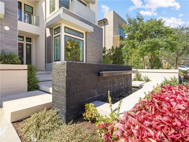 20407 W Aberdeen Lane, Porter Ranch, California 91326