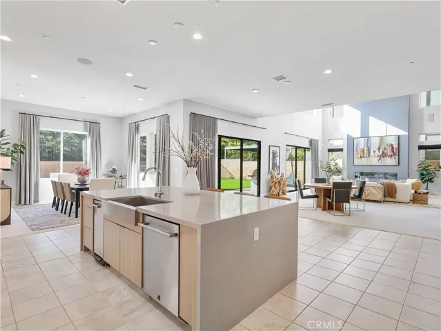 20407 W Aberdeen Lane, Porter Ranch, California 91326
