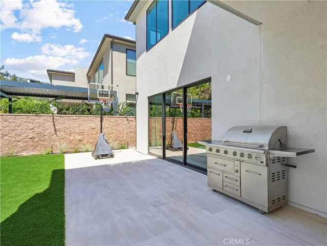 20407 W Aberdeen Lane, Porter Ranch, California 91326