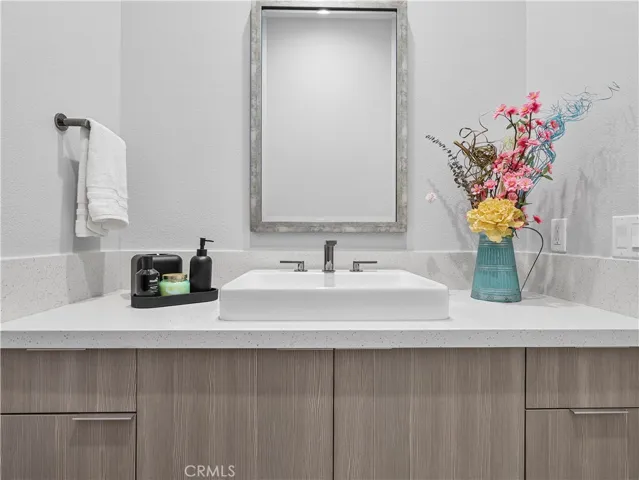 20407 W Aberdeen Lane, Porter Ranch, California 91326