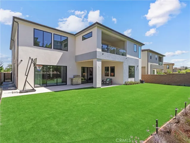 20407 W Aberdeen Lane, Porter Ranch, California 91326