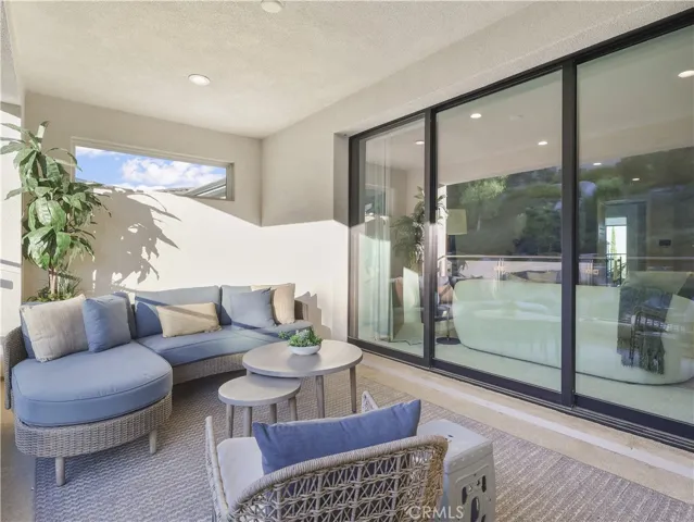 20407 W Aberdeen Lane, Porter Ranch, California 91326